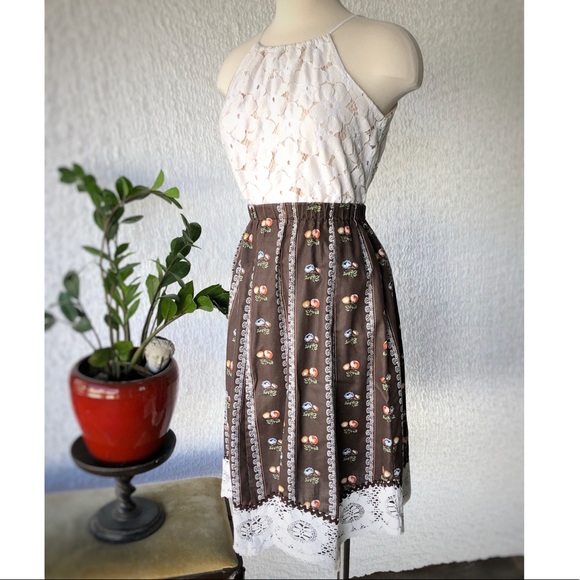 Vintage Dresses & Skirts - Vintage Floral And Lace Prairie Skirt